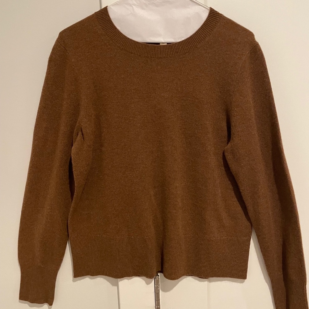 J Crew Cashmere Sweater - Medium; Chestnut Brown